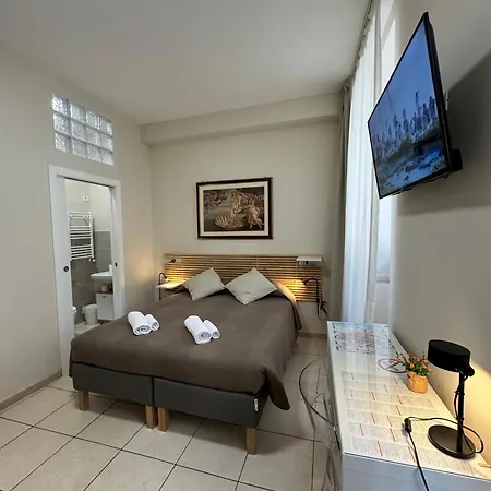 Pensión Folignocentro